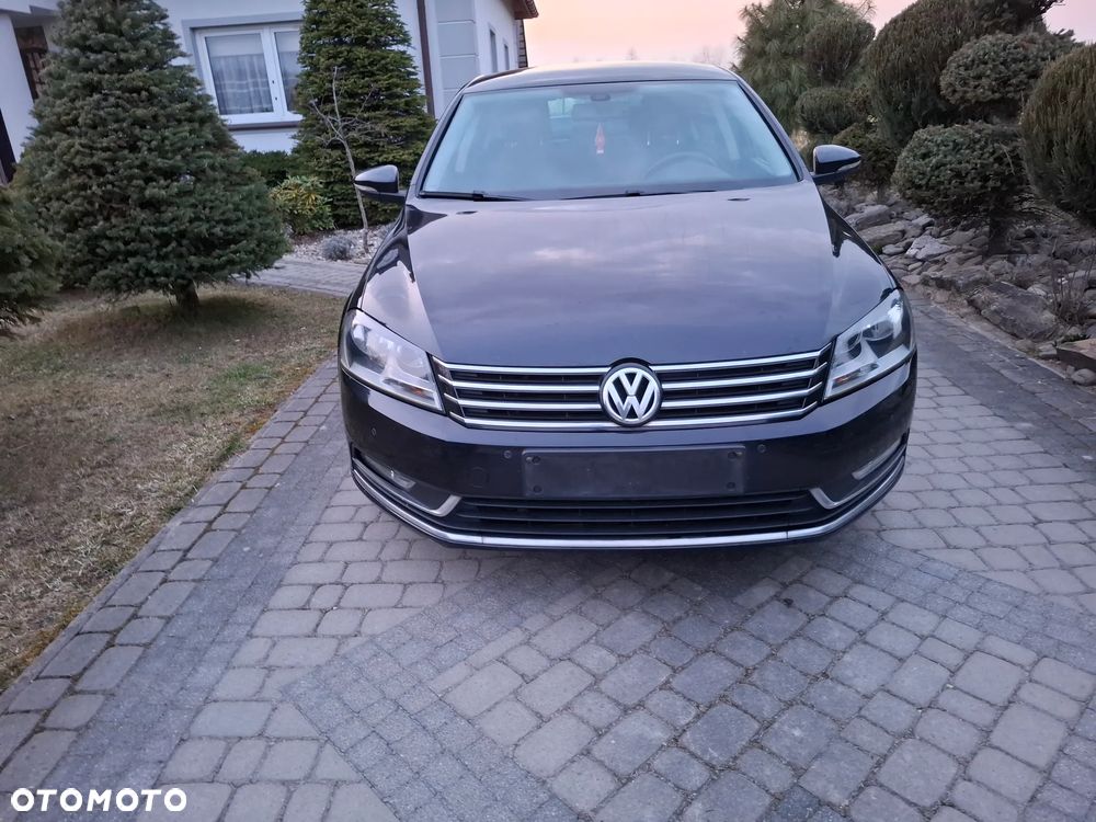 Volkswagen Passat - 7