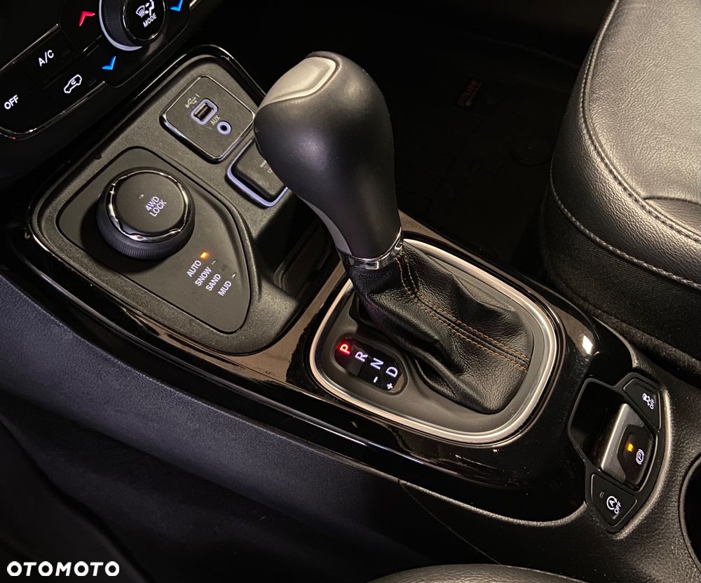 Jeep Compass 2.0 MJD Limited 4WD S&S - 16