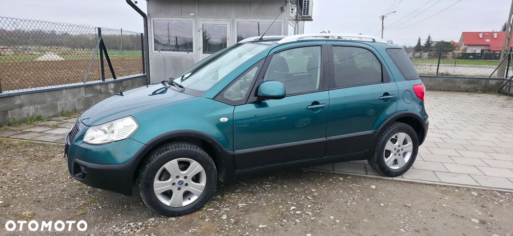 Fiat Sedici - 8