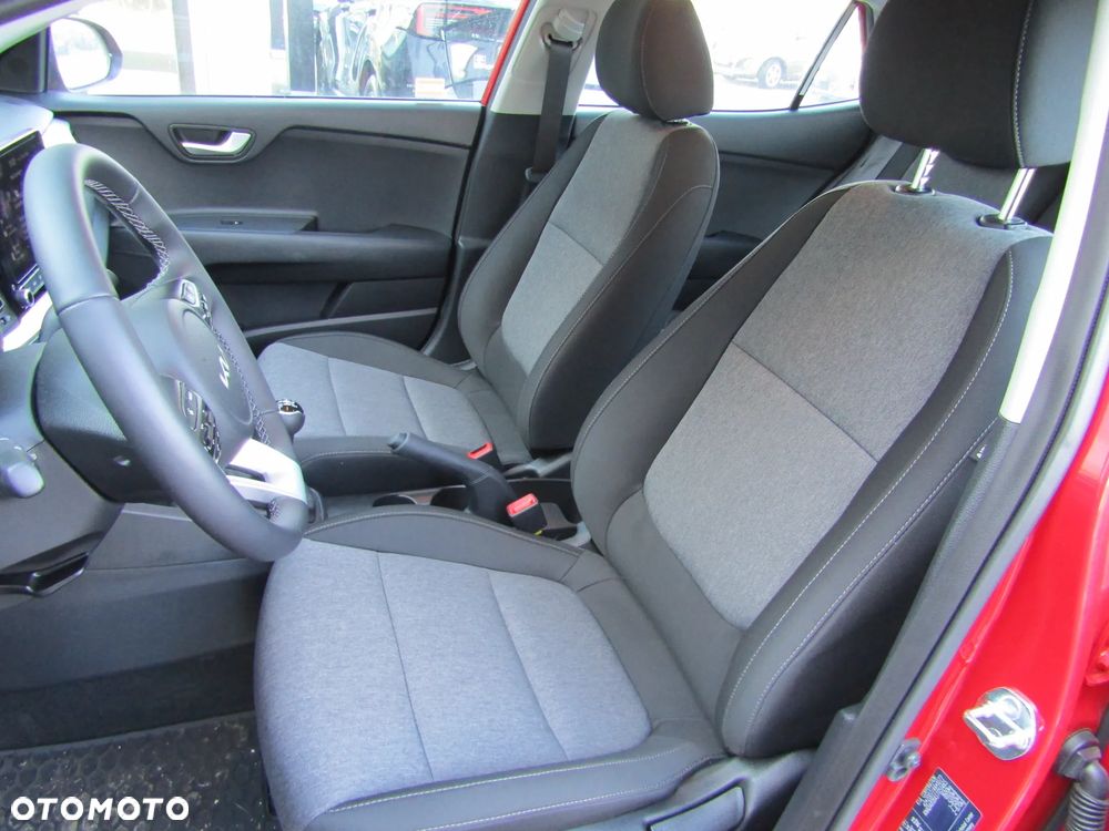 Kia Stonic 1.2 M - 23