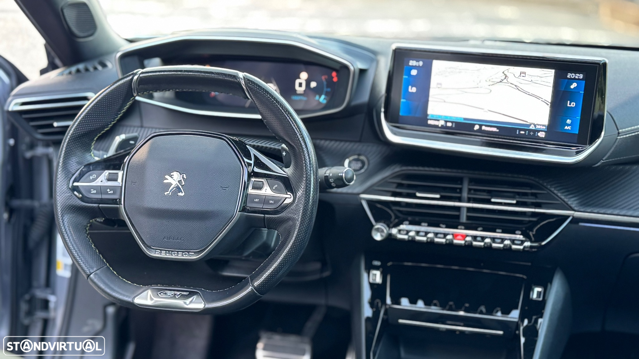Peugeot 2008 1.2 PureTech GT Line EAT8 - 14