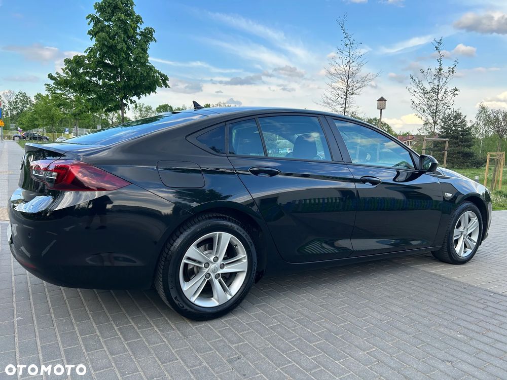 Opel Insignia 1.5 T Enjoy S&S - 26