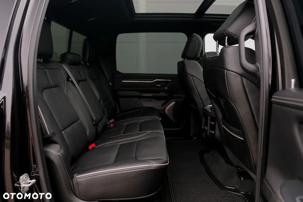 RAM 1500 5.7 Crew Cab Limited - 20