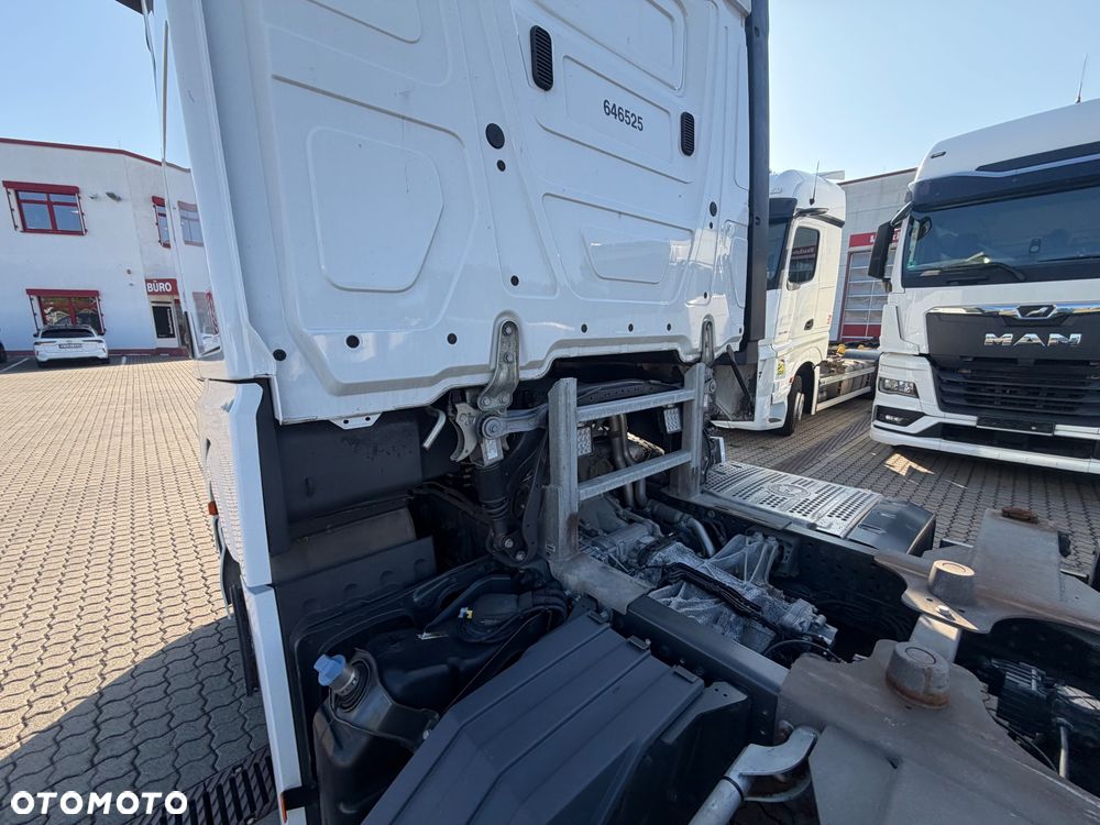 Mercedes-Benz Actros L 2545 Big Space - 13