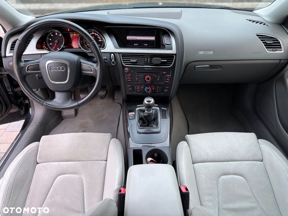 Audi A5 Coupé 1.8 TFSI - 11