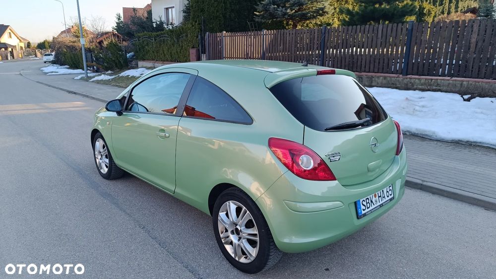 Opel Corsa 1.2 16V Innovation 110 Jahre - 5