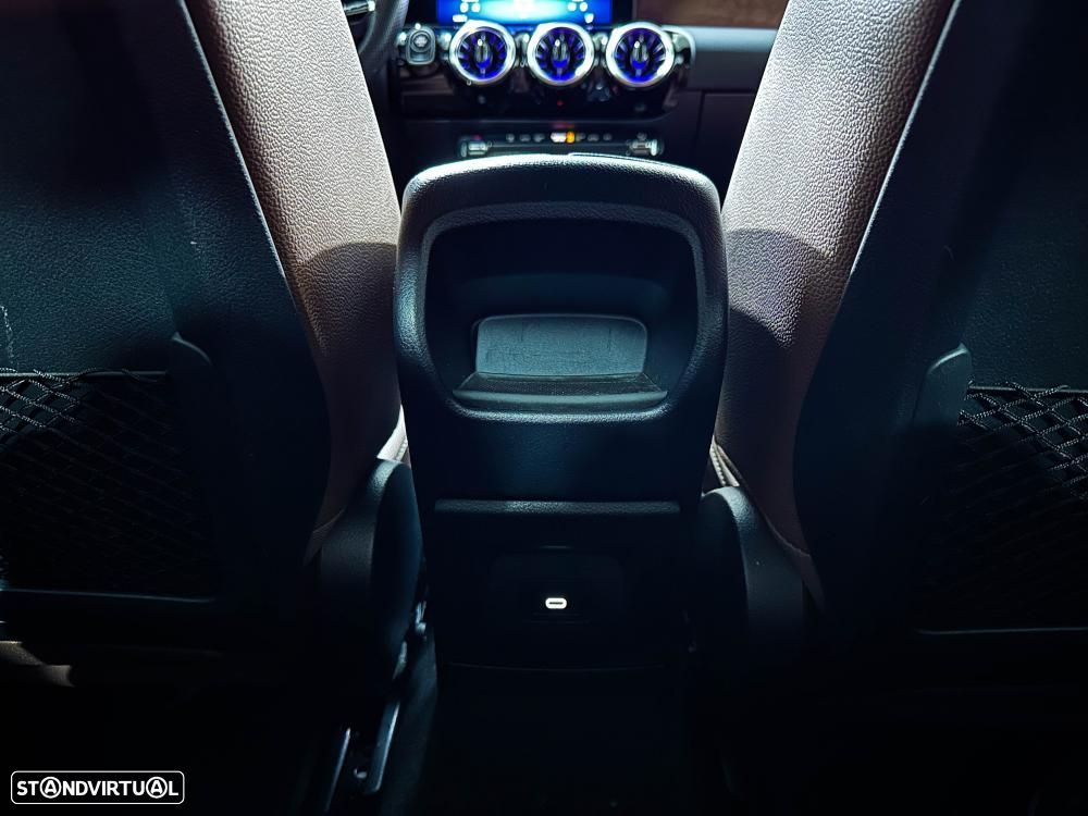 Mercedes-Benz CLA 200 7G-DCT AMG Line Advanced Plus - 25