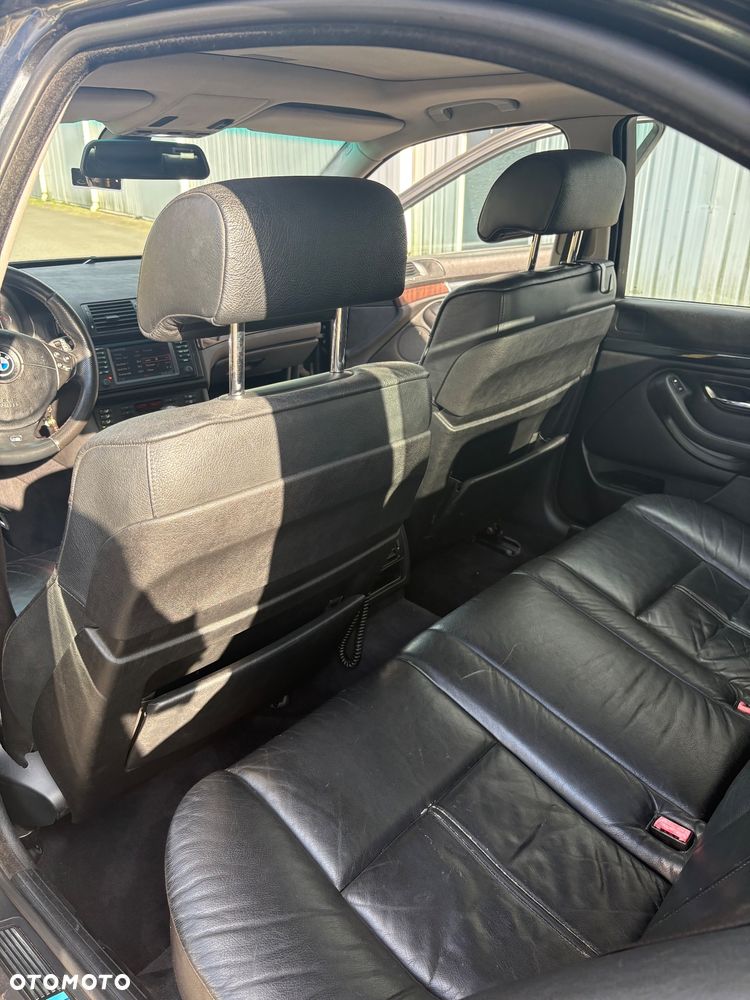 BMW Seria 5 - 25