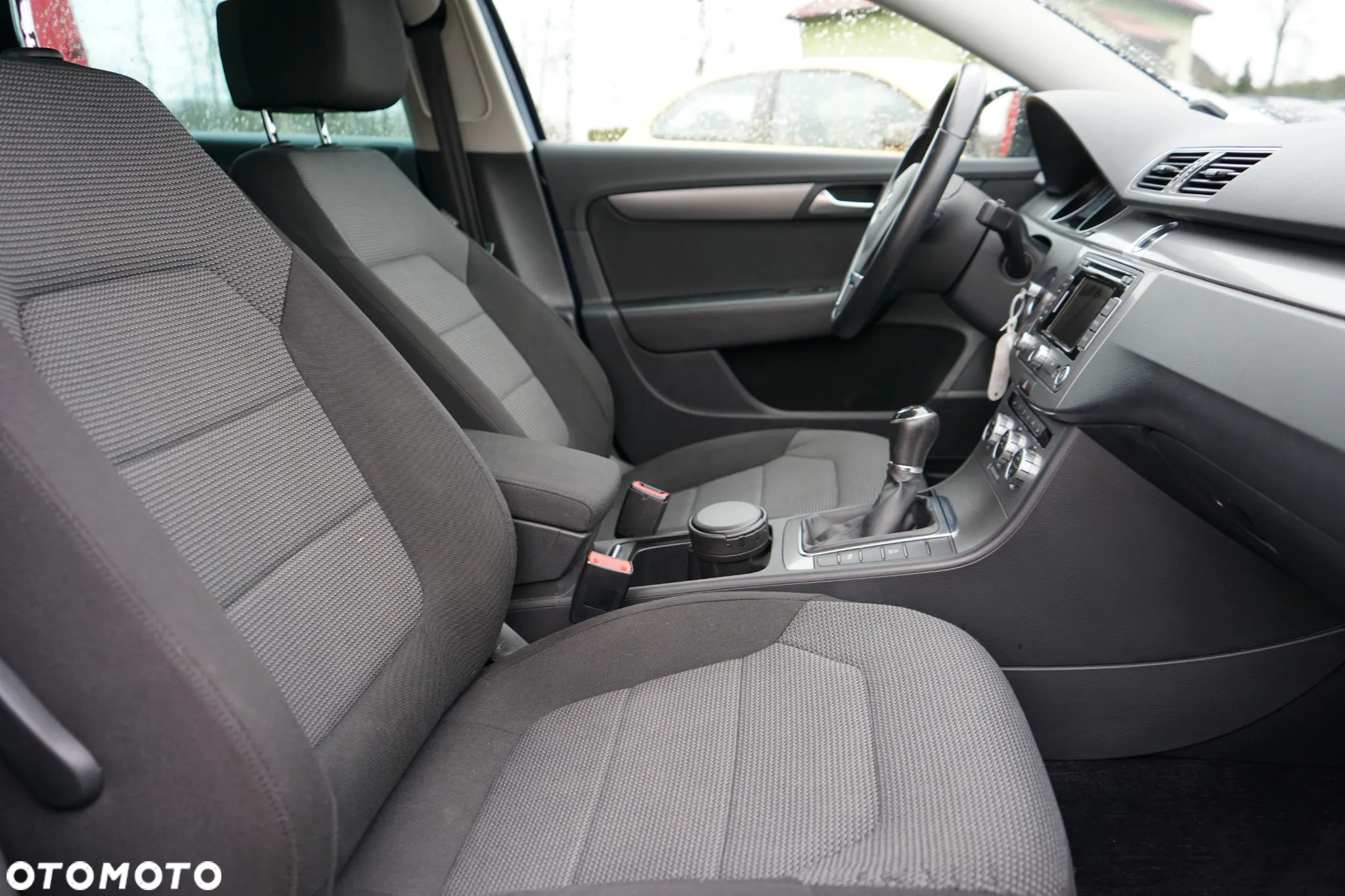 Volkswagen Passat 1.4 TSI BMT Comfortline - 12