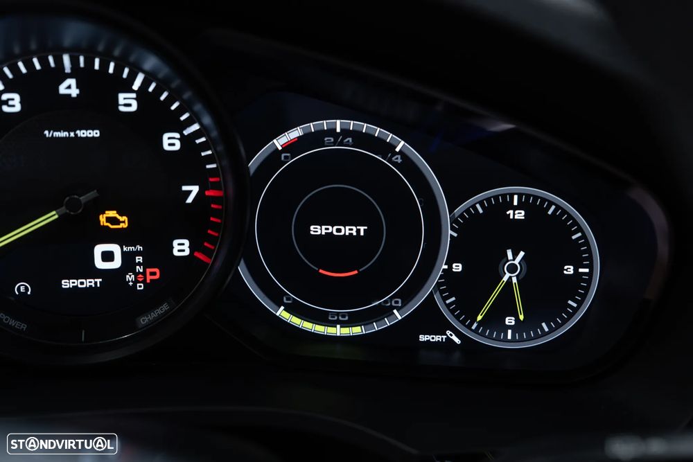 Porsche Cayenne E-Hybrid Tiptronic S Platinum Edition - 40