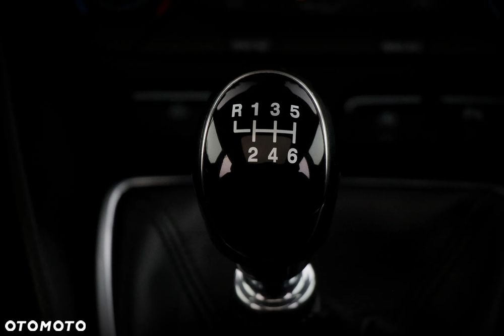 Ford Tourneo Connect Gr 1.5 TDCi Titanium - 23