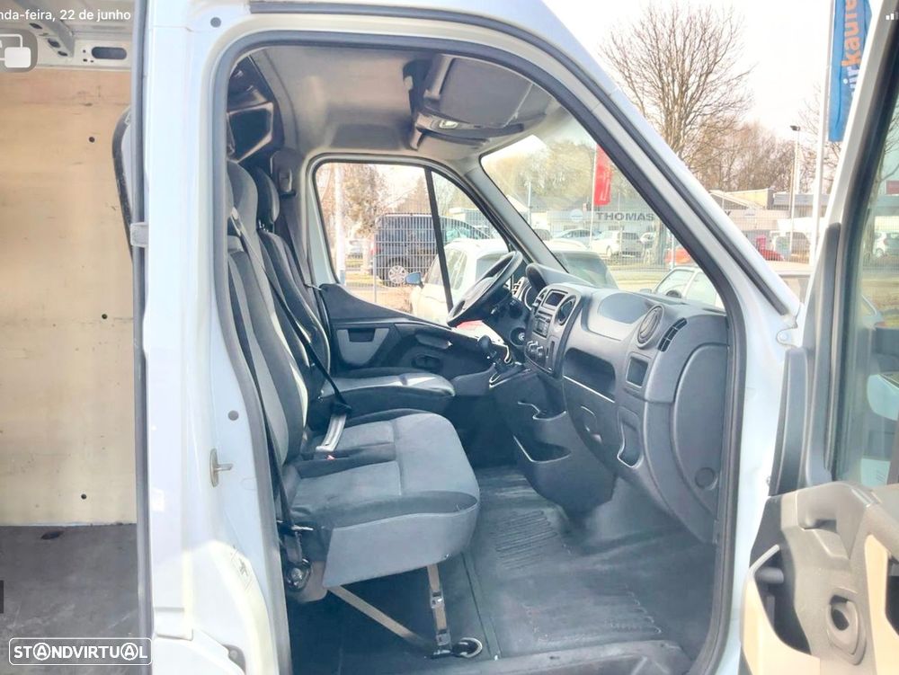 Renault Master 2.3 dCi L2H2 3.3T - 7