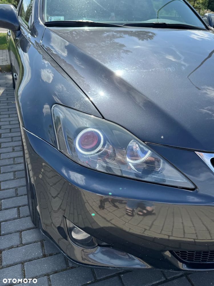 Lexus IS 220 D Comfort - 8