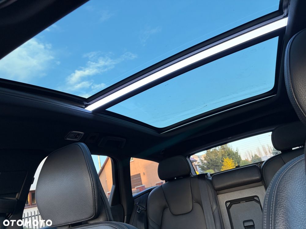 Volvo V90 Cross Country D4 AWD Geartronic Pro - 12