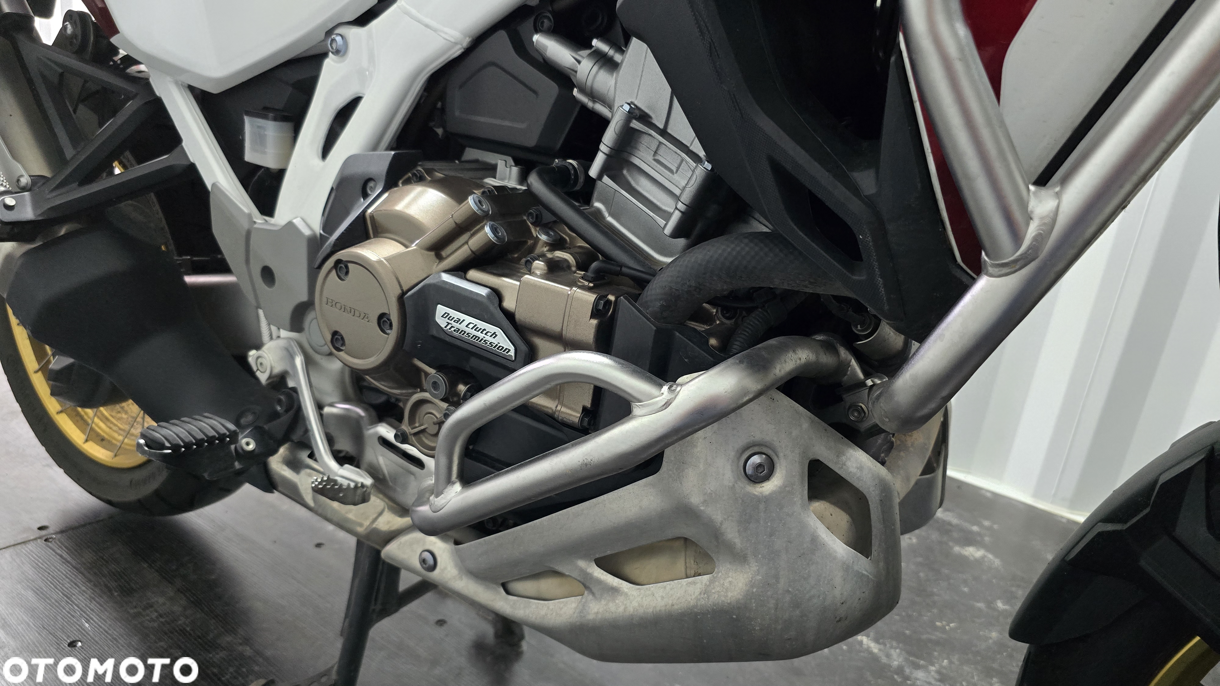 Honda CRF - 6