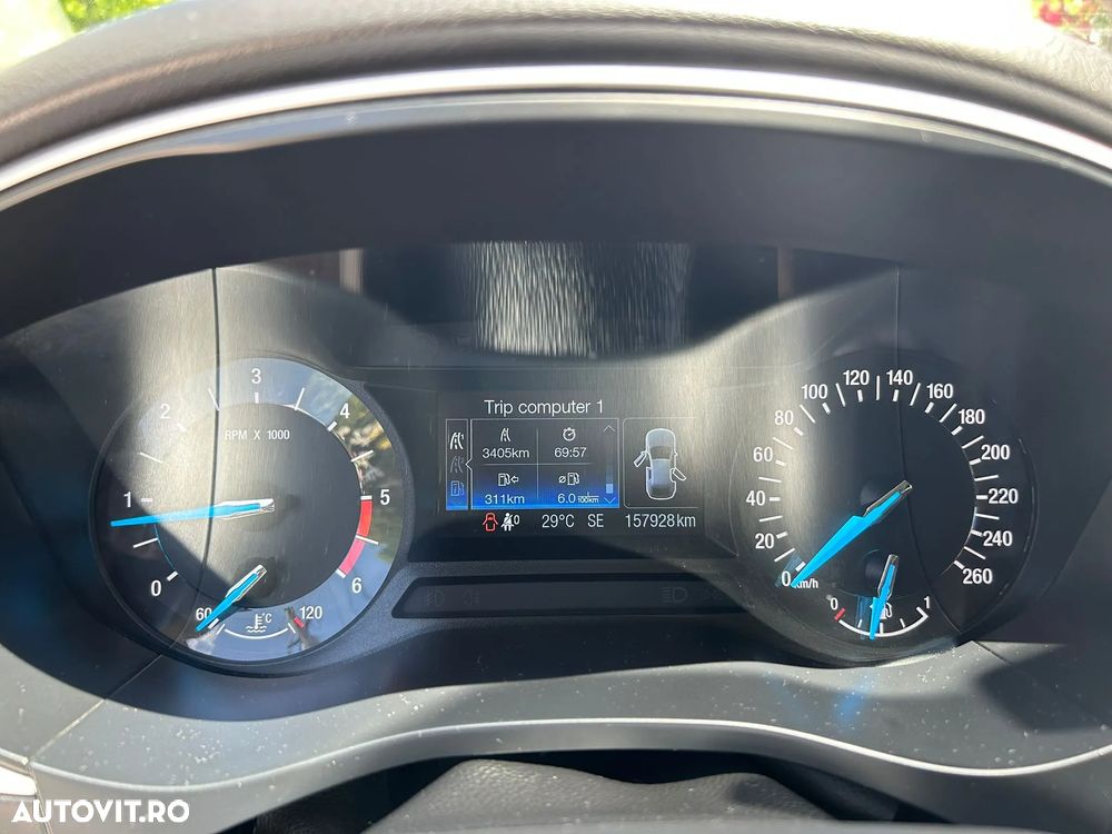 Ford Mondeo 2.0 TDCi Business - 6