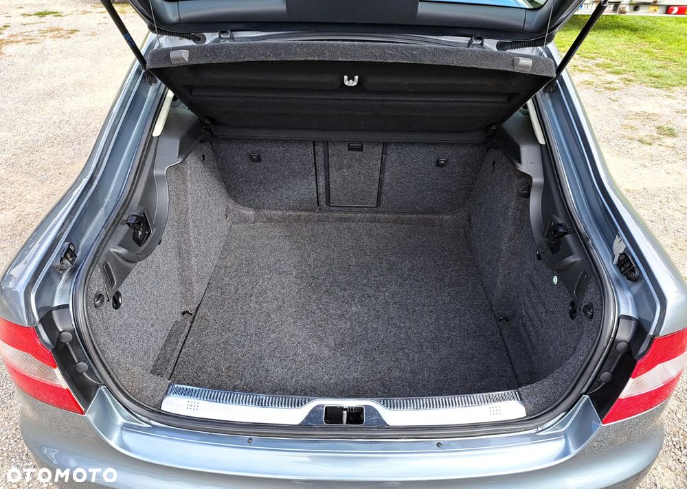 Skoda Superb 2.0 TDI Elegance - 17