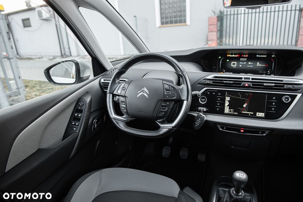 Citroën C4 Picasso - 23