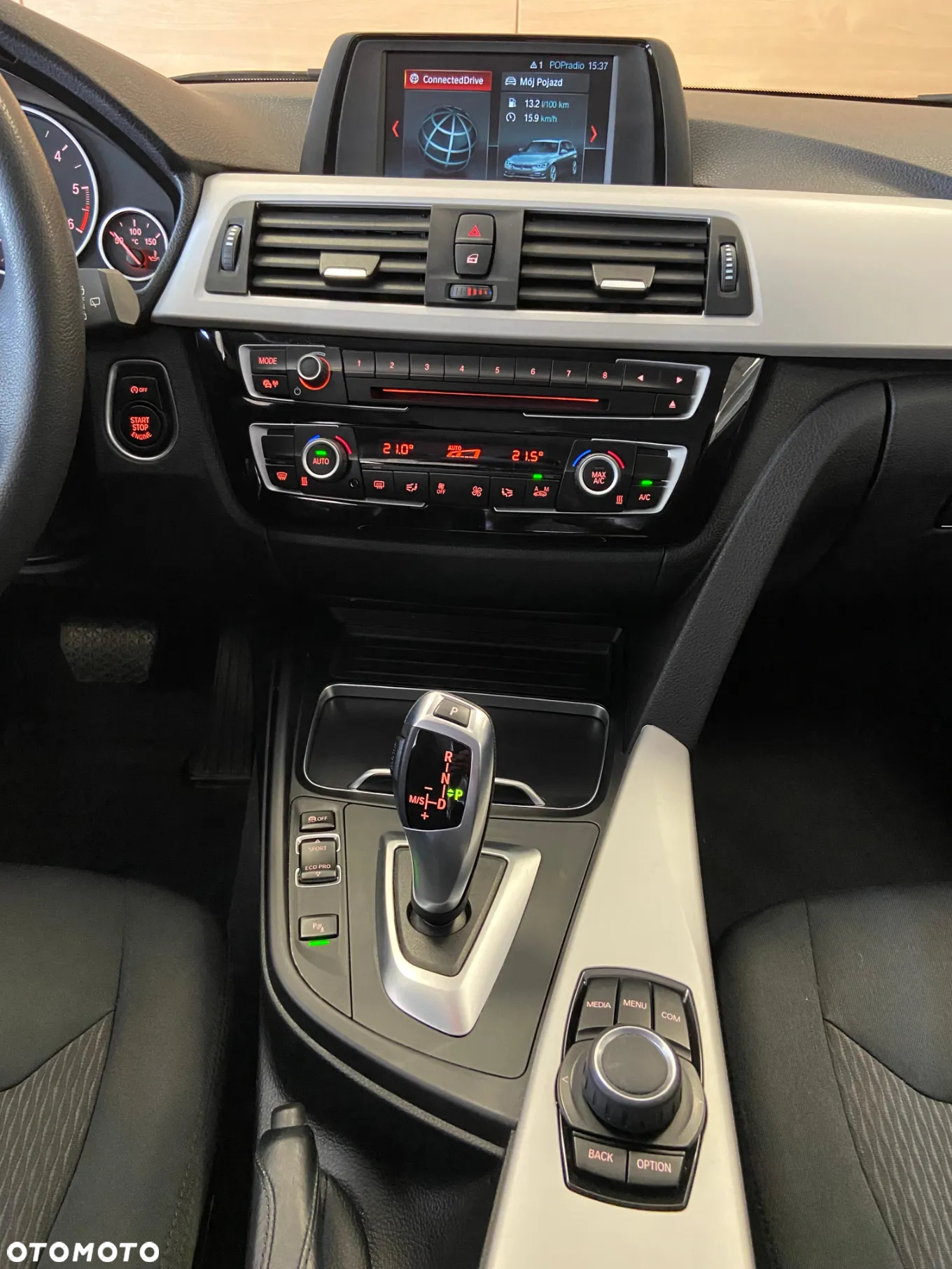 BMW Seria 3 318d - 9