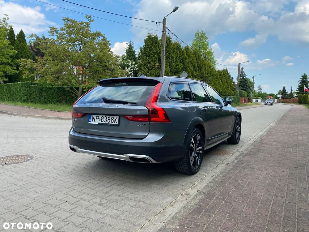 Volvo V90 Cross Country D5 AWD Pro - 16