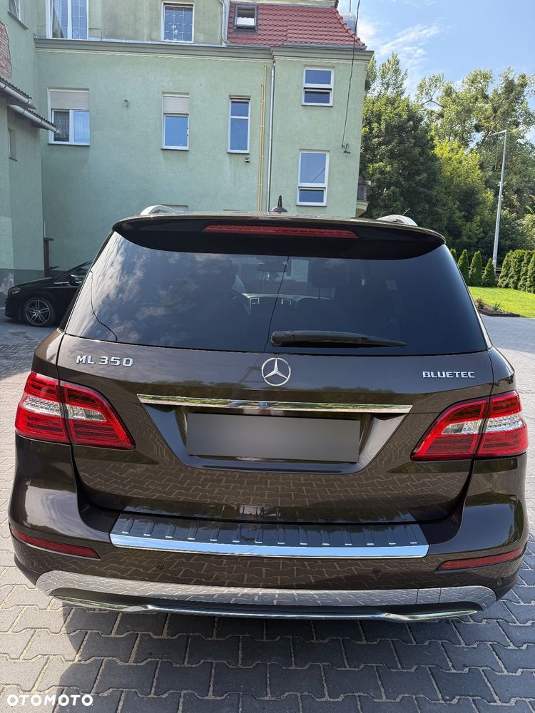 Mercedes-Benz ML - 4