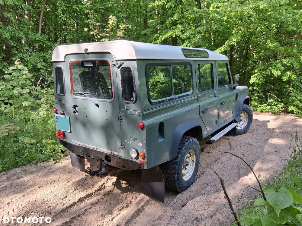 Land Rover Defender 2.4 TD4 SE - 27
