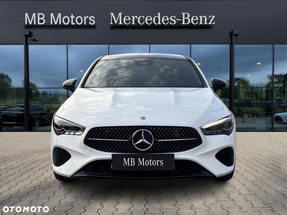 Mercedes-Benz CLA - 8