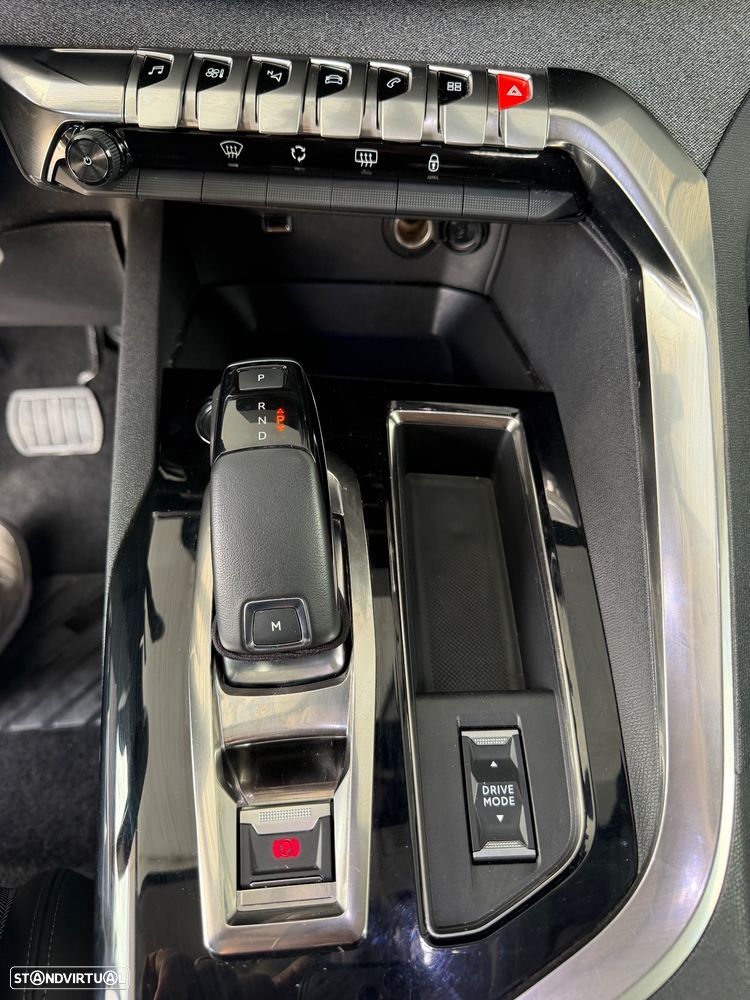 Peugeot 3008 1.2 PureTech Allure Pack EAT8 - 14