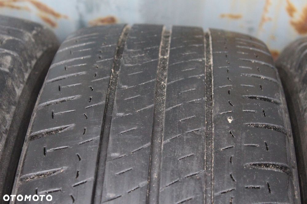 4x 215/65r16c michelin agilis 109/107t 18r 7,5mm - 5