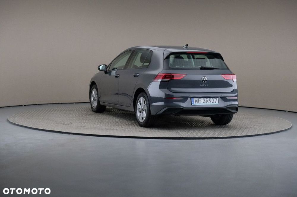 Volkswagen Golf - 2