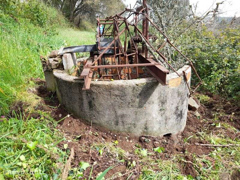 Terreno Arega Figueiró dos Vinhos, Leiria com 2.136,91 m2 e  poço muit - Grande imagem: 2/10