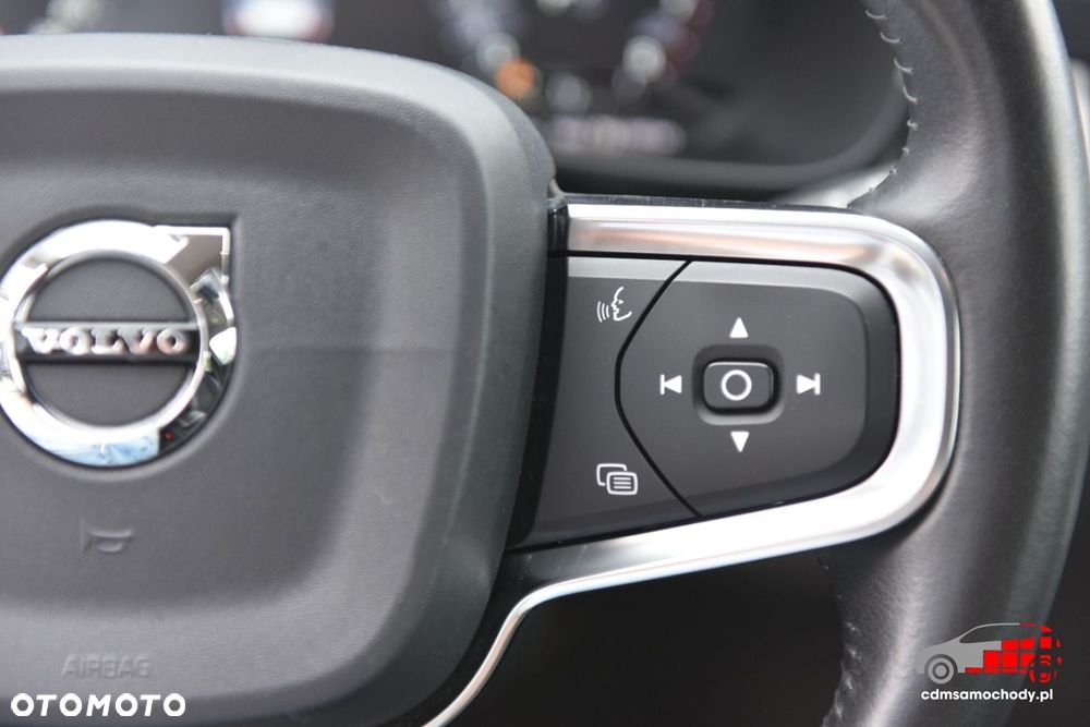 Volvo XC 40 - 32