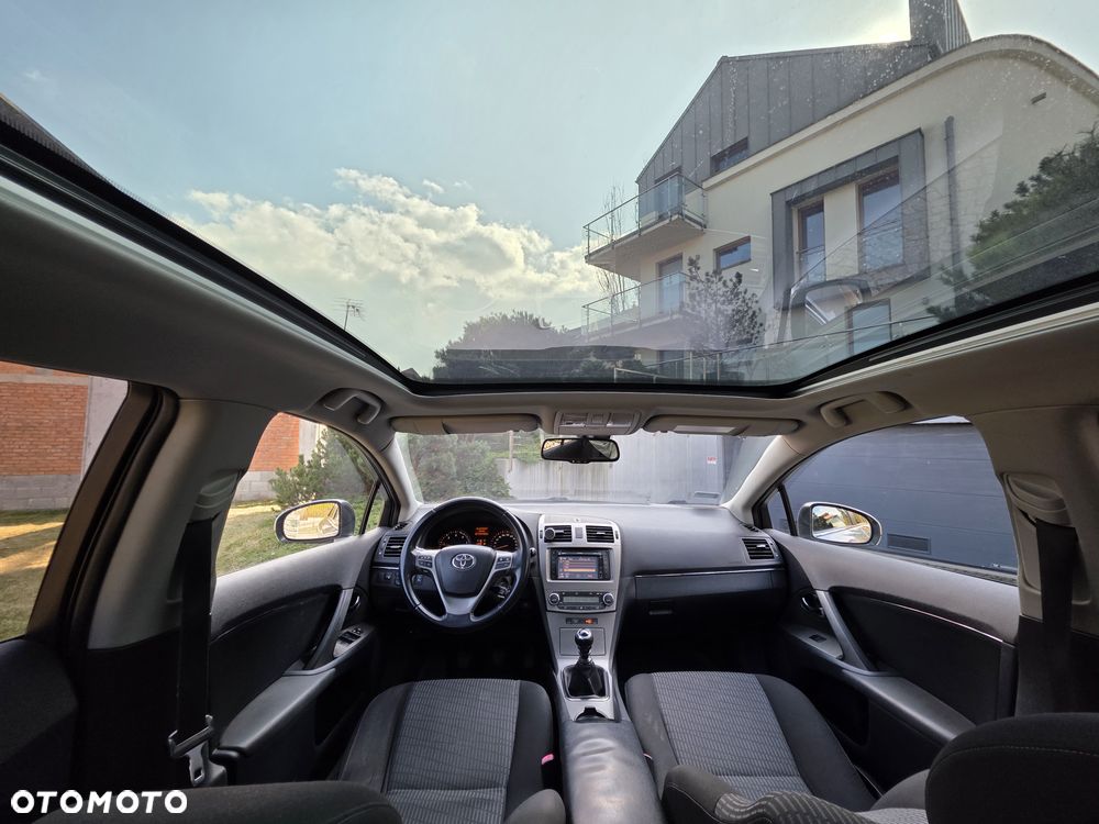 Toyota Avensis 2.0 D-4D Sol Premium - 7