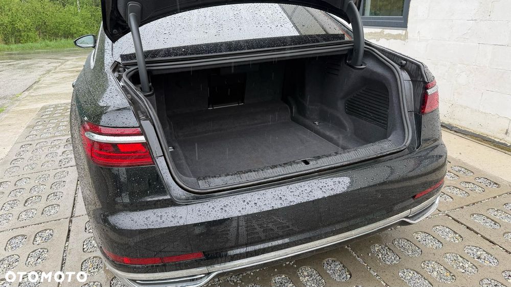 Audi A8 - 13