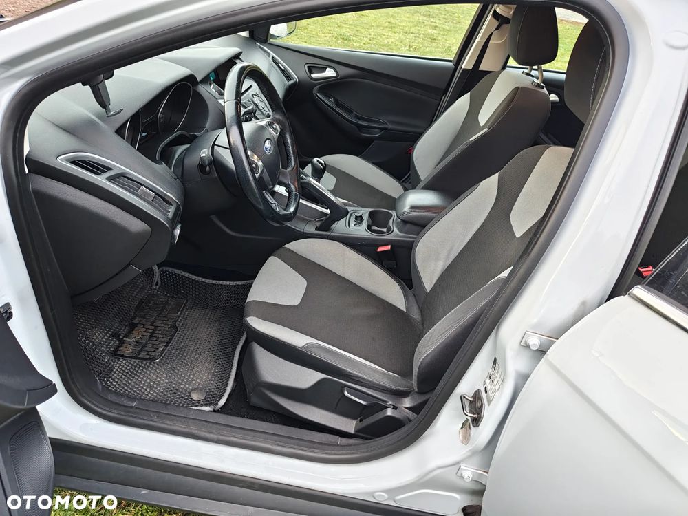 Ford Focus - 9