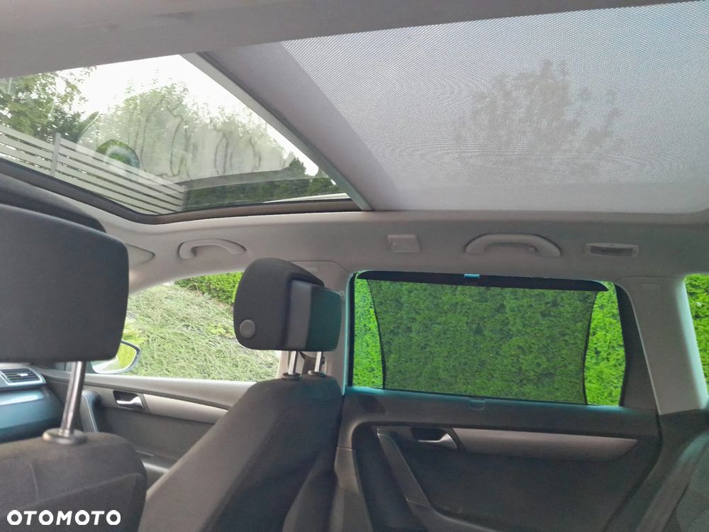 Volkswagen Passat 1.8 TSI Comfortline - 14
