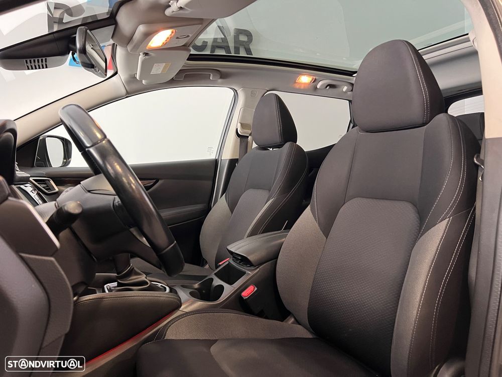 Nissan Qashqai 1.5 dCi DCT N-CONNECTA - 17