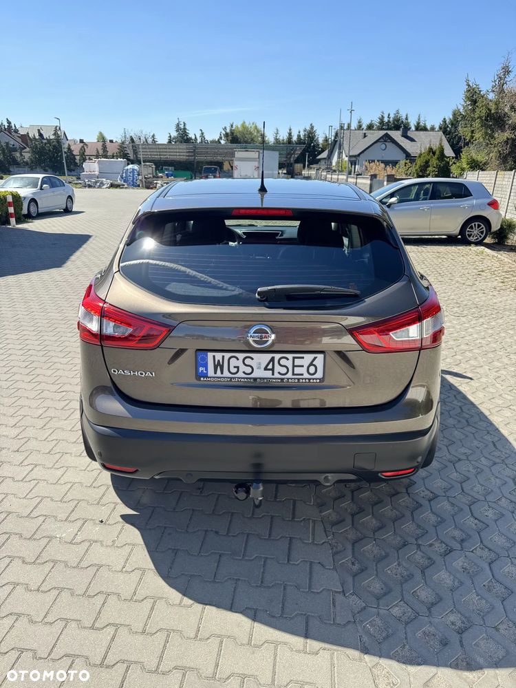 Nissan Qashqai 1.2 DIG-T Visia Xtronic - 3