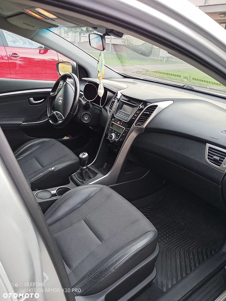 Hyundai i30 1.6 CRDi Comfort - 3