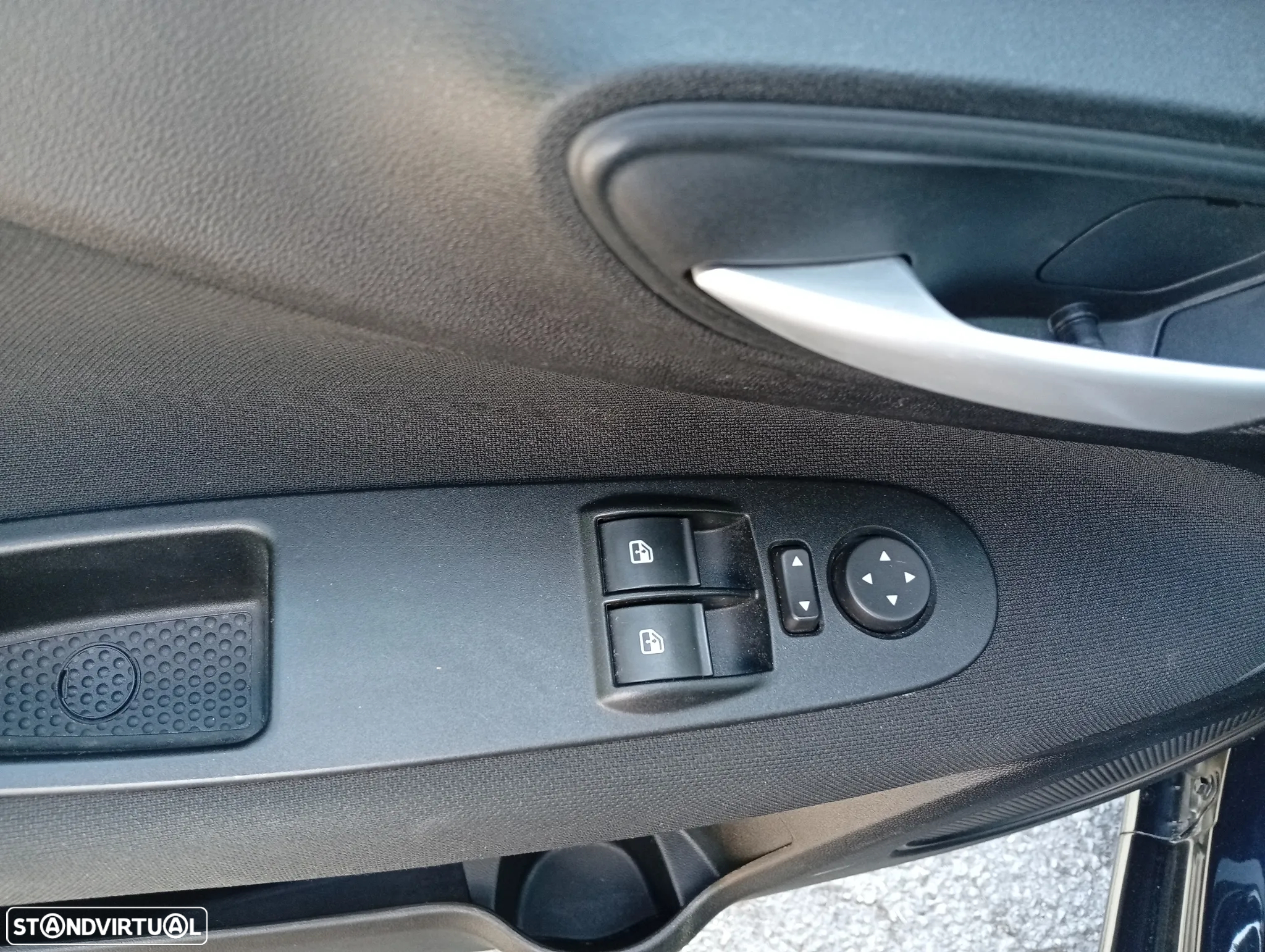 Fiat Grande Punto - 12