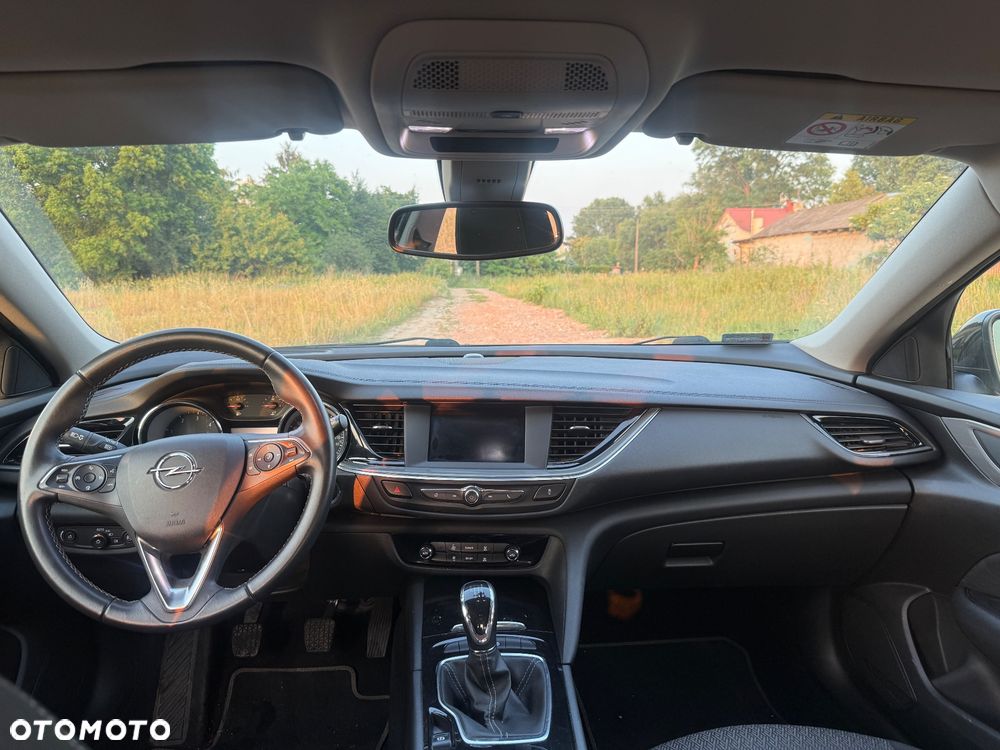 Opel Insignia - 9