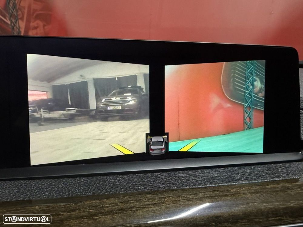 BMW 330 e iPerformance Pack M - 14