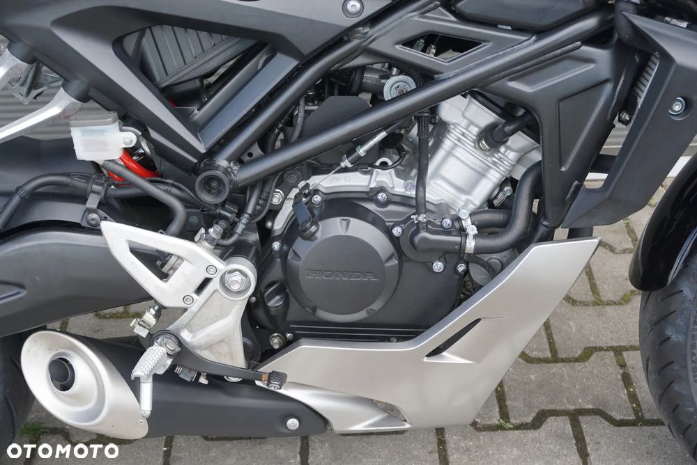 Honda CB - 6