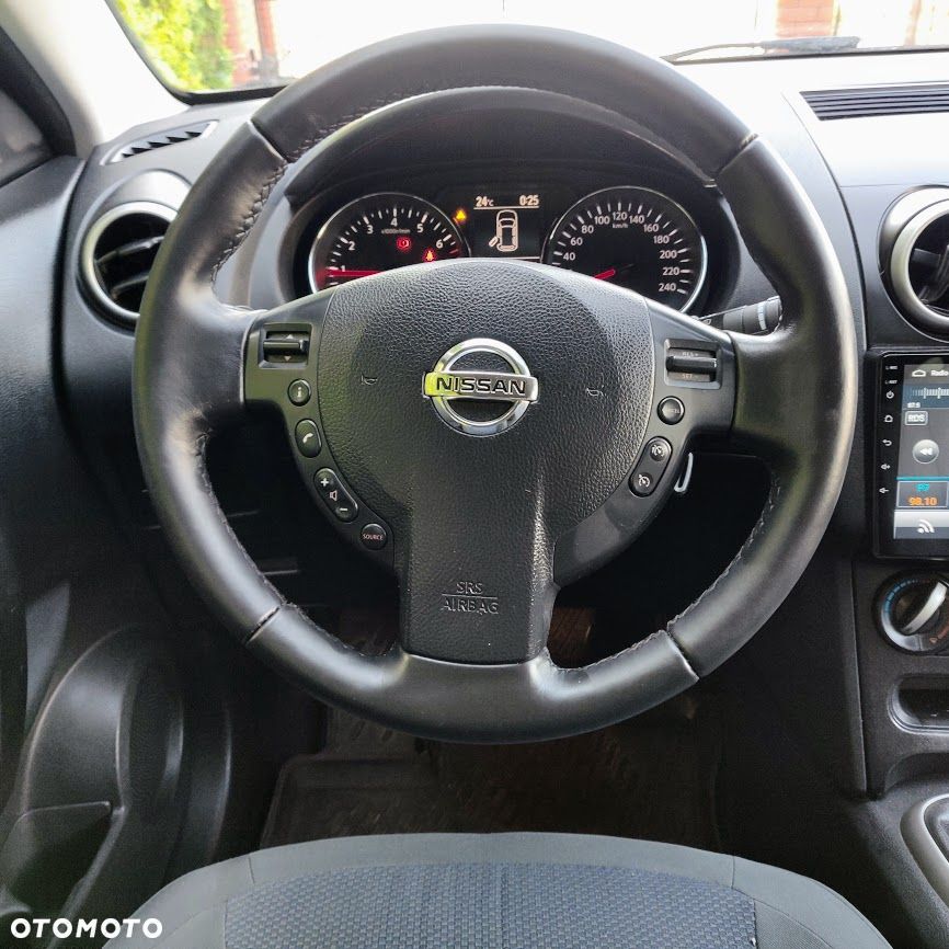 Nissan Qashqai - 11
