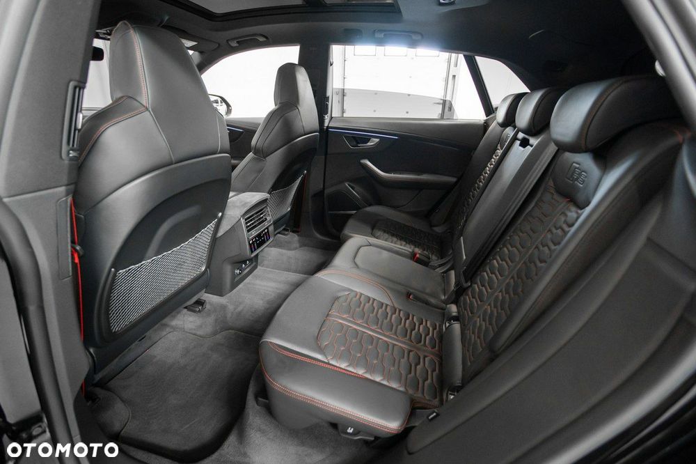 Audi RS Q8 TFSI Quattro Tiptronic - 24