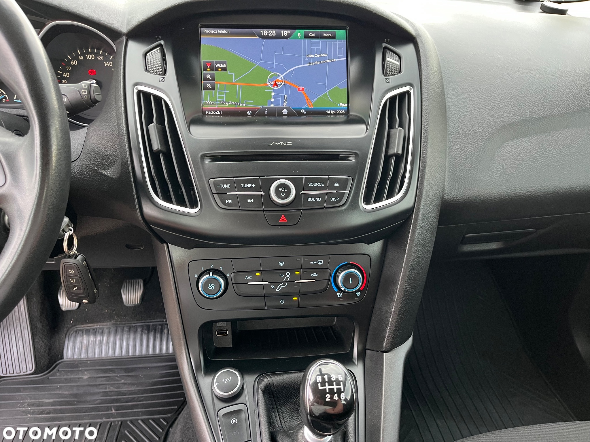 Ford Focus - 16