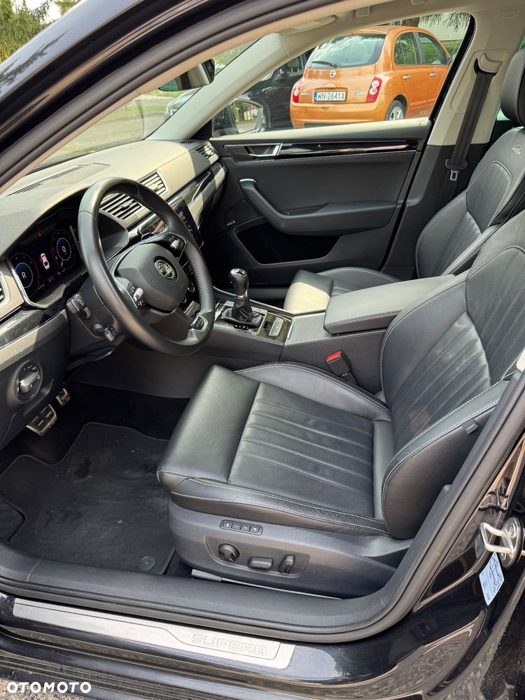 Skoda Superb 2.0 TSI 4x4 L&K DSG - 32