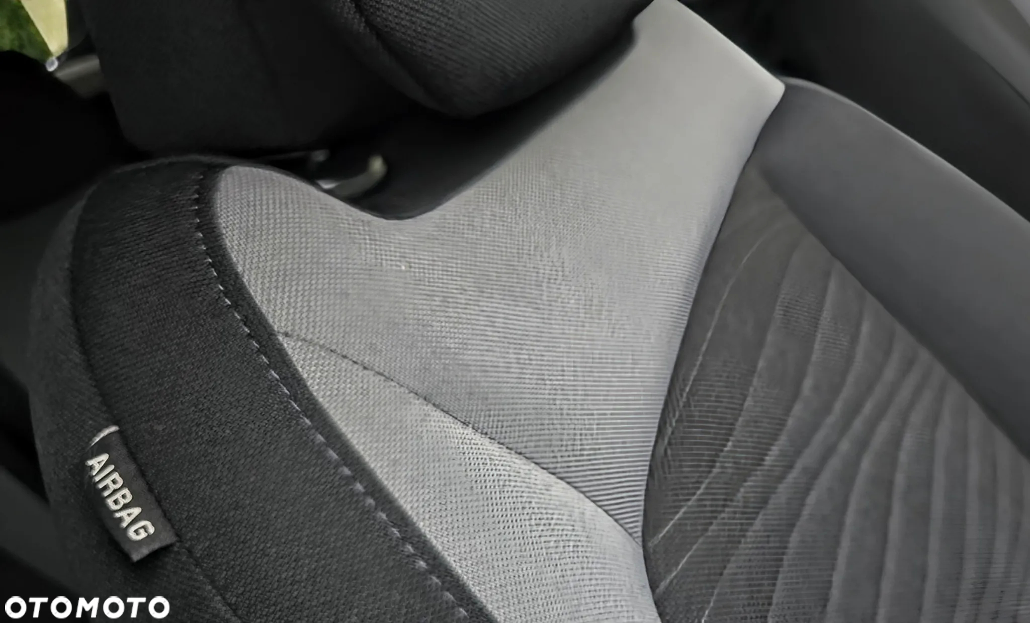 Citroën C4 Picasso 1.6 e-HDi Exclusive - 19