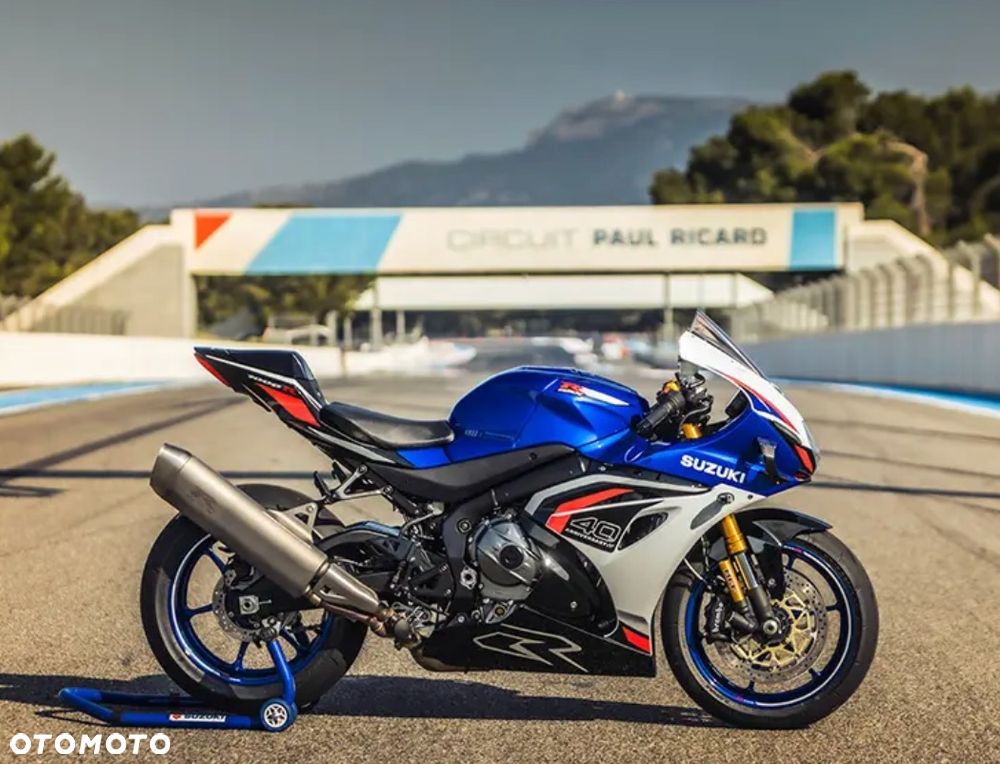 Suzuki GSX-R - 8