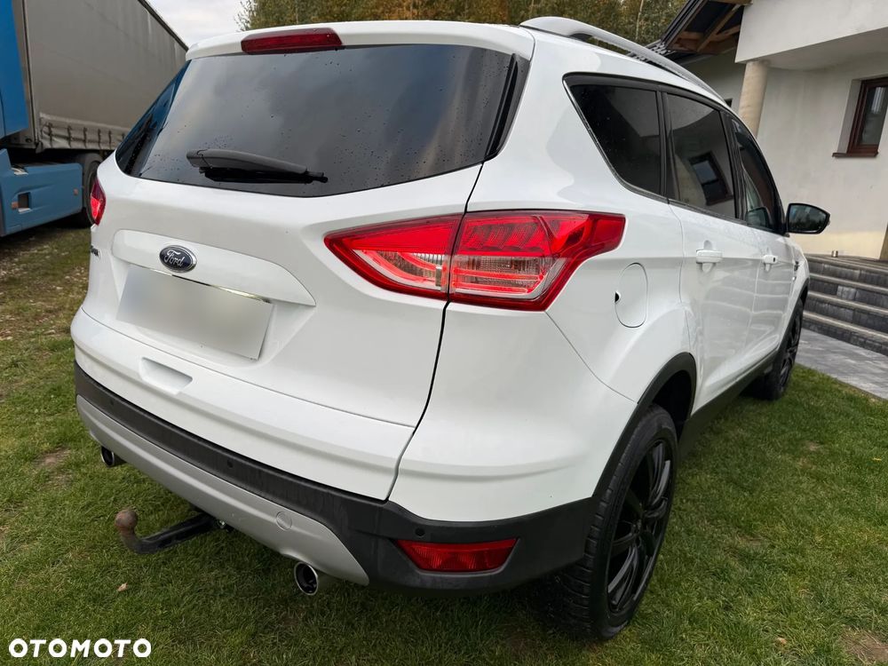 Ford Kuga 2.0 TDCi 4x4 Titanium - 6